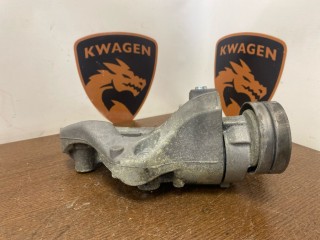 Кронштейн компрессора кондиционера, ориг. номер 1K0260885B, Volkswagen Jetta 2010-2014