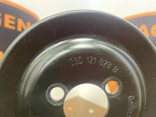 Шкив помпы, ориг. номер 03D121028B, Volkswagen Jetta 2010-2014