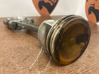 Поршень, ориг. номер 120105M325, NISSAN Almera 2002-2006