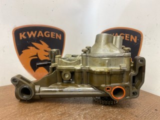 Масляный насос, ориг. номер A2741800901, R2701810501, A2741800039, Mercedes-Benz E-Class 2009-2013