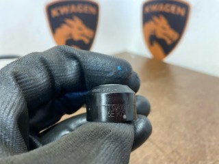Датчик детонации, ориг. номер 06E905377C, Porsche Cayenne 2010-2014
