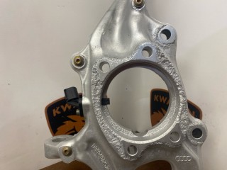 Кулак поворотный, ориг. номер 8K0407241, 8K0407257, Audi A4 2007-2012