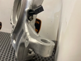 Кулак поворотный, ориг. номер 4G0407242D, 8K0407258, Audi A6 2011-2014