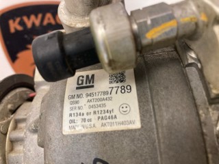 Компрессор кондиционера, ориг. номер 94517789, Opel Astra 2012-2018