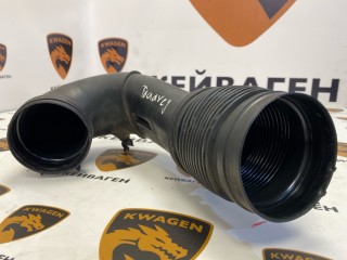 Патрубок интеркулера, ориг. номер 7P6129684B, Volkswagen Touareg 2010-2014