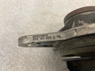 Помпа, ориг. номер 07D121008A, Audi A8 2002-2005