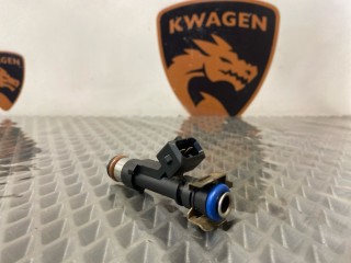 Форсунка топливная, ориг. номер 0280158205, Chevrolet Trax 2013-2017