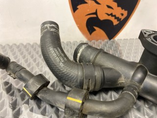 Фланец системы охлаждения, ориг. номер 03L121132Q, 03L122157E, Volkswagen Passat 2005-2010