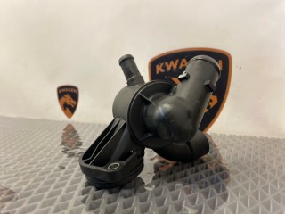 Корпус термостата, ориг. номер 03L121111AC, Volkswagen Passat 2005-2010