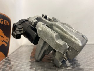 Суппорт тормозной, ориг. номер 4785042090, Toyota RAV4 2018-2026