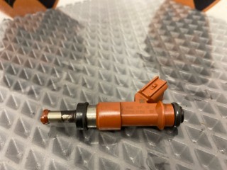 Форсунка топливная, ориг. номер 2325031050, Toyota Highlander 2007-2010
