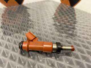 Форсунка топливная, ориг. номер 2325031050, Toyota Highlander 2007-2010