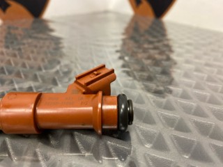 Форсунка топливная, ориг. номер 2325031050, Toyota Highlander 2007-2010