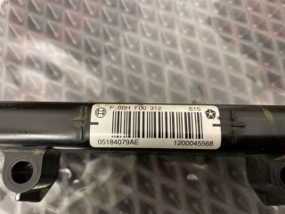 Топливная рейка, ориг. номер 05184079AE, Jeep Grand Cherokee 2013-2016