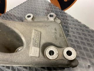 Кронштейн двигателя, ориг. номер 9481152113R, 94811521123, Porsche Panamera 2013-2016