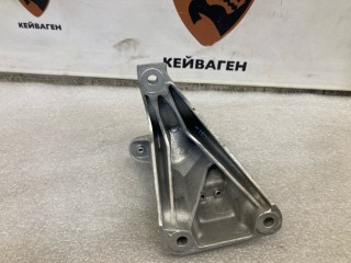 Кронштейн двигателя, ориг. номер 7L8199307F, Audi Q7 2009-2015