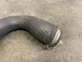 Патрубок системы охлаждения, ориг. номер 4L0145738B, Audi Q7