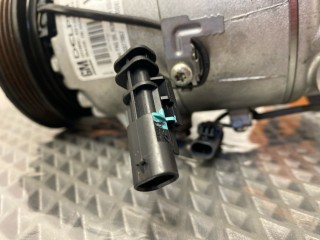 Компрессор кондиционера, ориг. номер 401351739, 13377057, Opel Astra 2006-2014