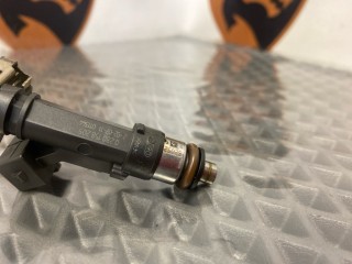 Форсунка топливная, ориг. номер 0280158205, Opel Astra 2006-2014