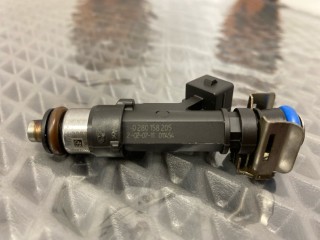 Форсунка топливная, ориг. номер 0280158205, Opel Astra 2006-2014