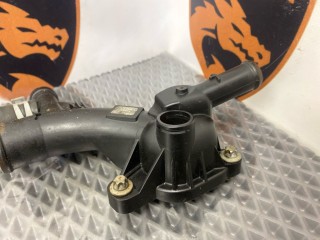 Фланец системы охлаждения, ориг. номер 55591401, 0112326A, Opel Astra 2006-2014