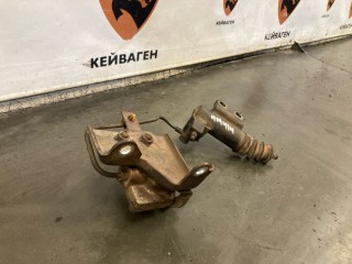 Рабочий цилиндр сцепления, ориг. номер MR980832, Mitsubishi Pajero