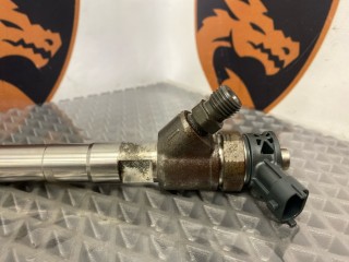 Форсунка топливная, ориг. номер 35062015F, Jeep Grand Cherokee 2013-2016