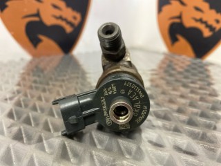 Форсунка топливная, ориг. номер 35062015F, Jeep Grand Cherokee 2013-2016