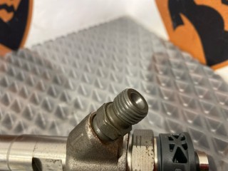 Форсунка топливная, ориг. номер 35062015F, Jeep Grand Cherokee 2013-2016