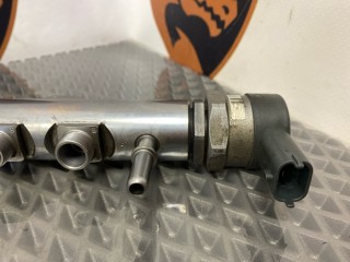 Топливная рейка, ориг. номер 35022119G, 24348511, Jeep Grand Cherokee 2013-2016