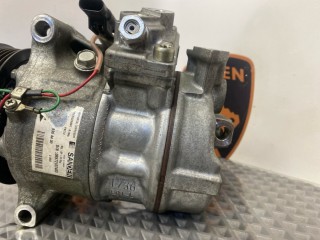 Компрессор кондиционера, ориг. номер A0008304400, Mercedes-Benz C-class 2011-2015