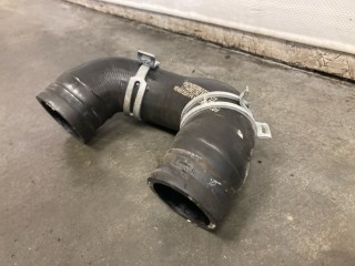 Патрубок системы охлаждения, ориг. номер A2742002982, Mercedes-Benz C-class 2011-2015