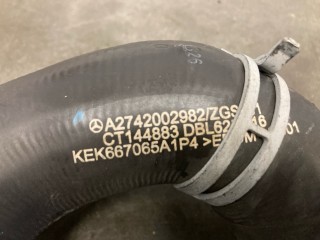 Патрубок системы охлаждения, ориг. номер A2742002982, Mercedes-Benz C-class 2011-2015