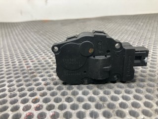 Моторчик заслонки печки, ориг. номер 52424892, Volkswagen Touareg 2010-2014