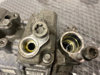 Компрессор кондиционера, ориг. номер 4G0260805D, Audi A6 2011-2014