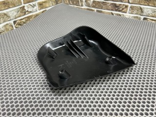 Накладка фонаря, ориг. номер 4L0945426, Audi Q7 2009-2015