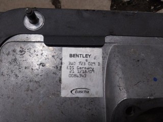 Кронштейн кузова, ориг. номер 3W2723029D, Bentley Flying Spur