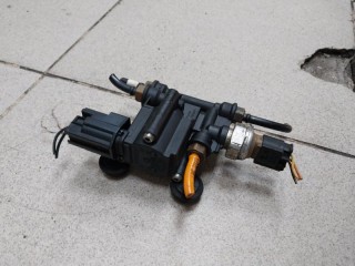 Блок клапанов пневмоподвески, ориг. номер RVH000046, Land Rover Discovery