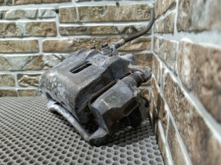 Суппорт тормозной, ориг. номер 96626068, 25964182, 4808843, 4814330, 96625936, Chevrolet Captiva