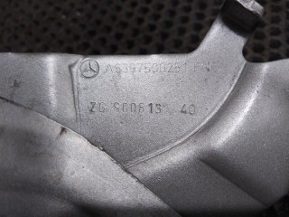 Петля замка капота, ориг. номер A6397500251, Mercedes-Benz V-Class