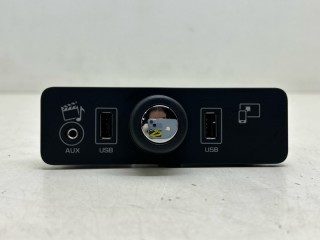 USB Разъем, ориг. номер CPLA19C166AC, Land Rover Range Rover 2012-2017