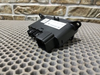 USB Разъем, ориг. номер 68258696AA, Jeep Grand Cherokee 2013-2016