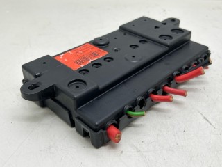 Блок предохранителей, ориг. номер LR050937, CK5214A073CB, Land Rover Range Rover