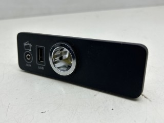 разъем USB, ориг. номер CPLA19C166CB, Land Rover Range Rover 2012-2017