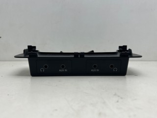 разъем USB, ориг. номер 4L0863915B, Audi Q7 2009-2015
