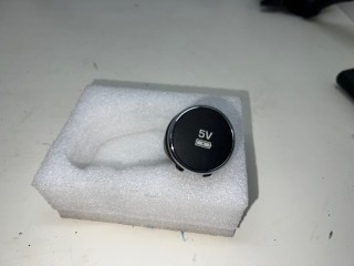 разъем USB, ориг. номер JY3219010DA, Land Rover Discovery