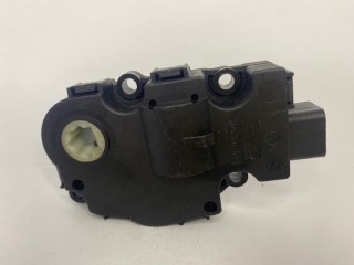 Сервопривод заслонок печки, ориг. номер 929888GD, Mercedes-Benz M-Class