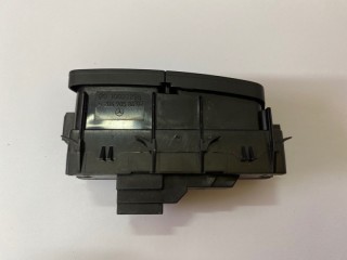 Кнопка центрального замка, ориг. номер A2049058402, Mercedes-Benz C-class