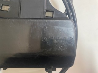 Механизм подъема двери багажника, ориг. номер A2518000035, Mercedes-Benz C-class