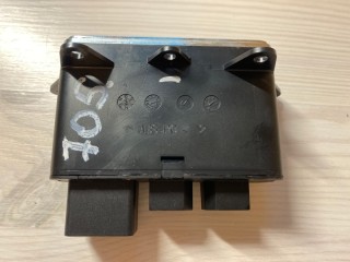 разъем USB, ориг. номер 68141322AA, 61571C0103, Jeep Grand Cherokee 2013-2016